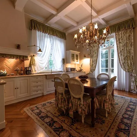 Rinaldi Villa
