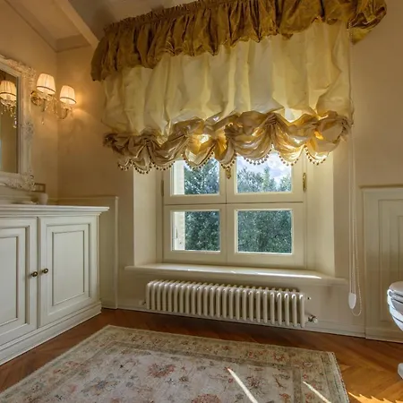 Rinaldi Villa *